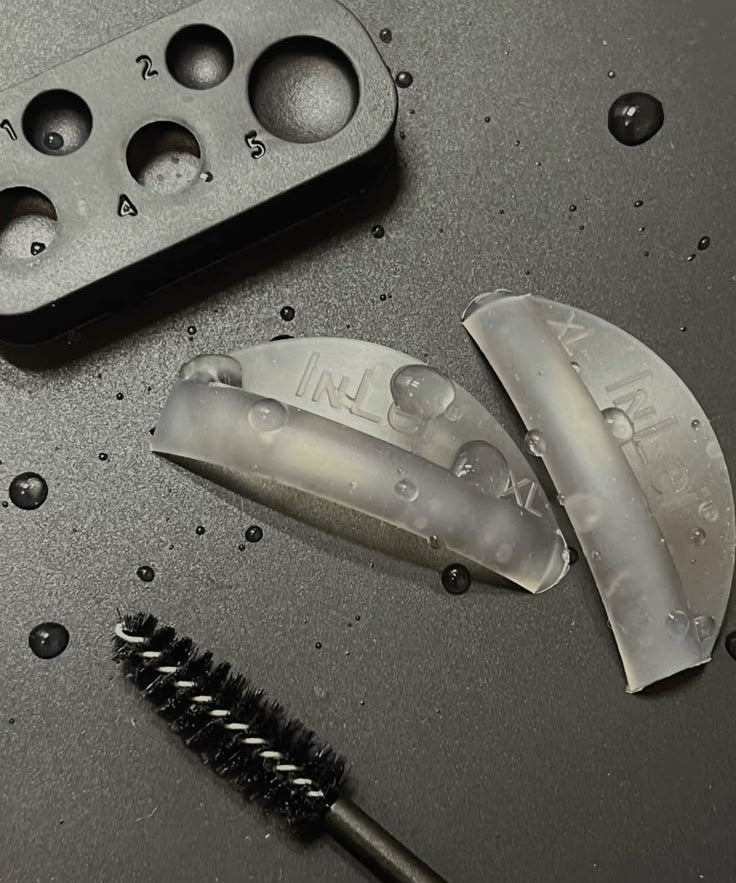 Protocole de travail du traitement InLei® Lash Filler 25.9
